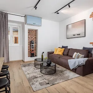 Letema Apartman